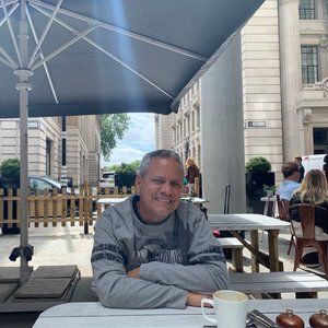 Meet your Posher, Jose